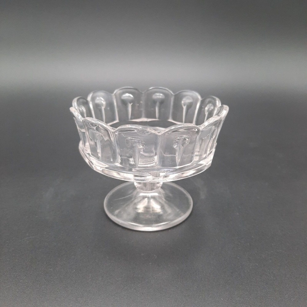 EAPG Manganese Footed Sauce Dish In The Nail Pattern